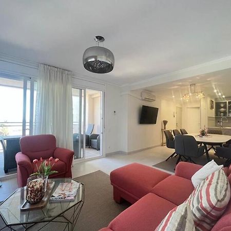 Cunit, Front Line With Sea View Apartment Exterior photo